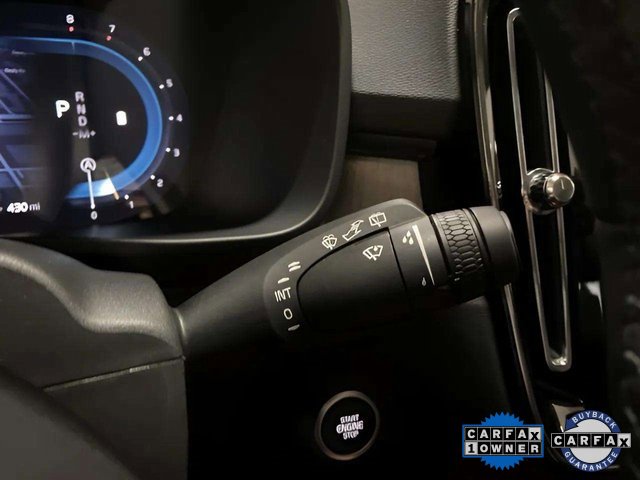 Used 2025 Volvo XC40 B5 Core image 42