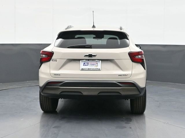 New 2026 Chevrolet Trax ACTIV w/ Driver Confidence Package image 11