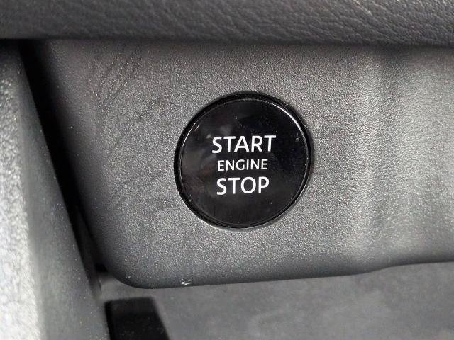 Certified 2026 Nissan Rogue SV FWD image 26