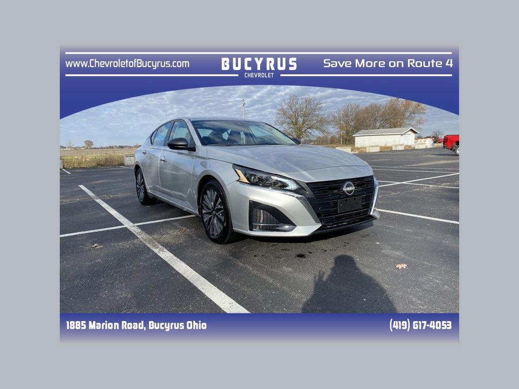 Used 2024 Nissan Altima 2.5 SV image 1
