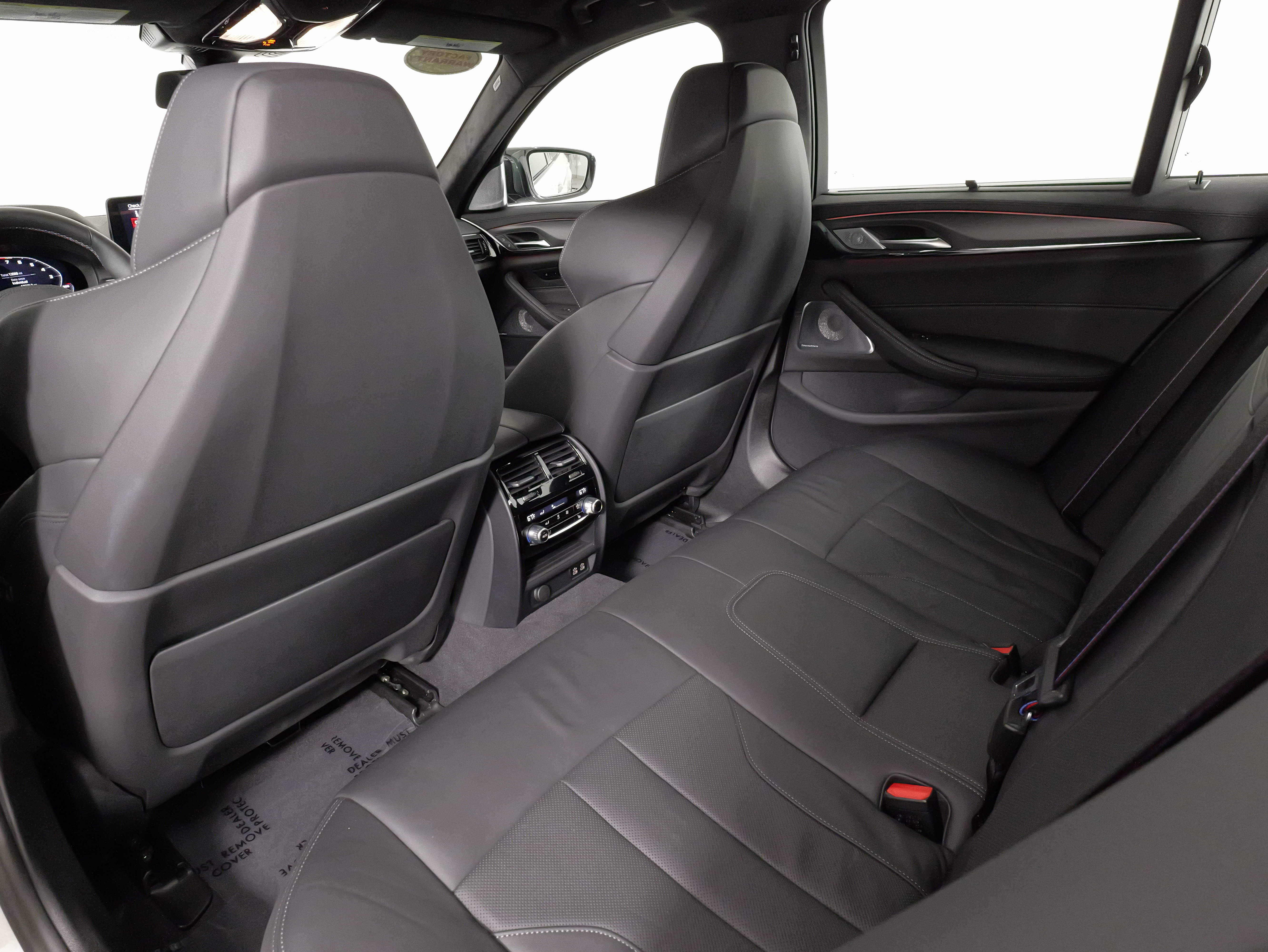 Used 2023 BMW M5 w/ Competition Package image 43