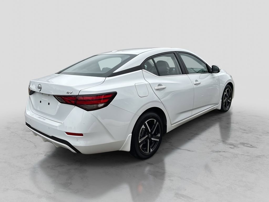 Used 2024 Nissan Sentra SV image 7