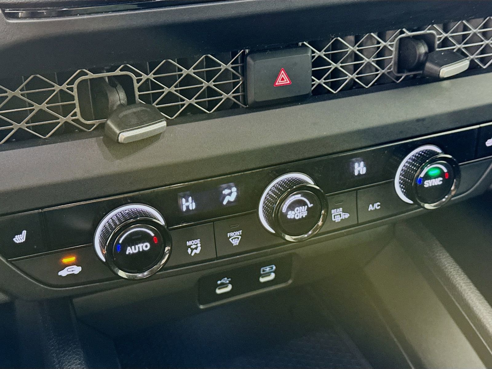 Used 2023 Honda Accord EX image 13