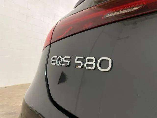 Used 2023 Mercedes-Benz EQS 580 4MATIC Sedan image 99