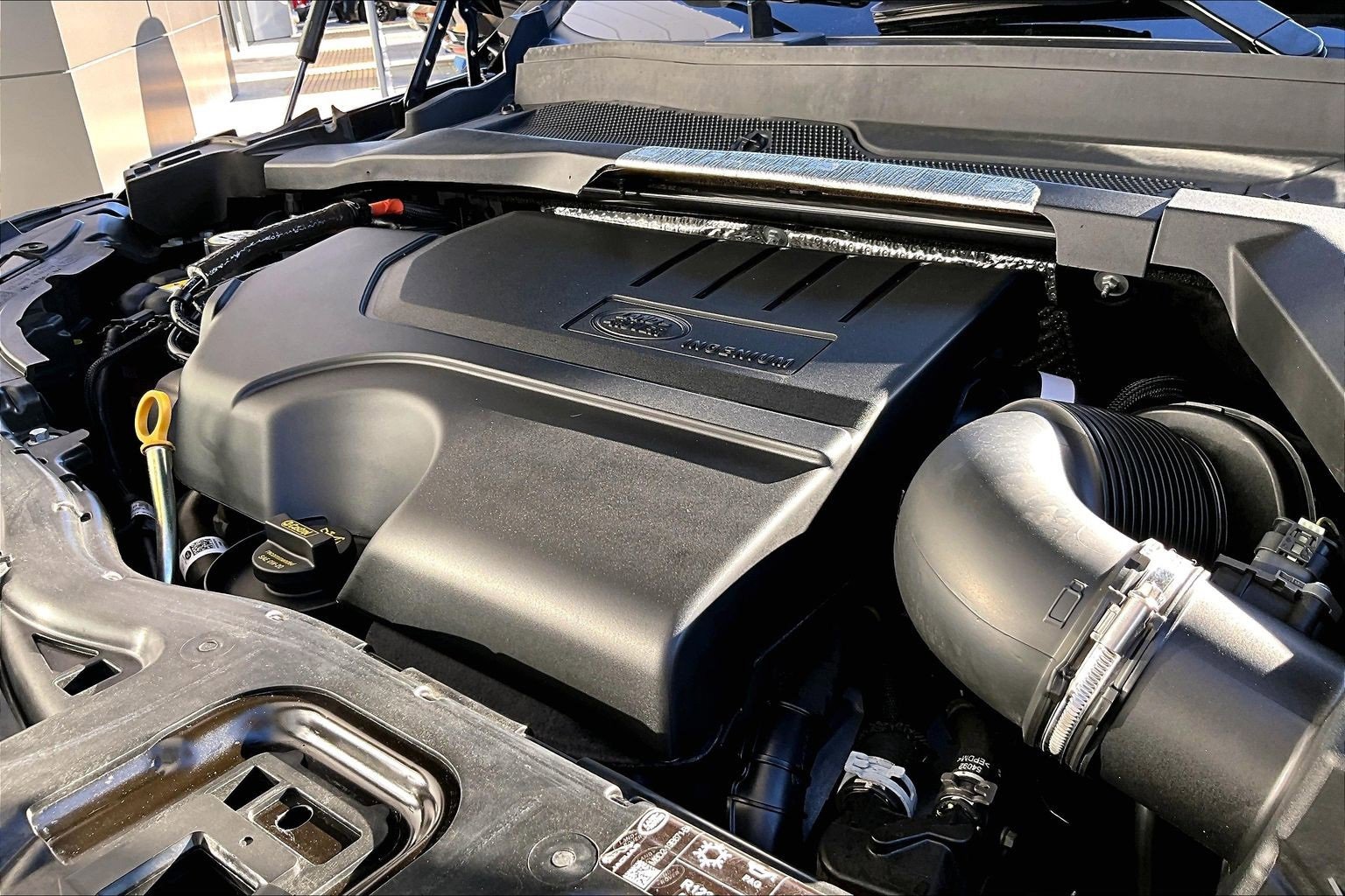 Used 2022 Land Rover Discovery Sport S image 31