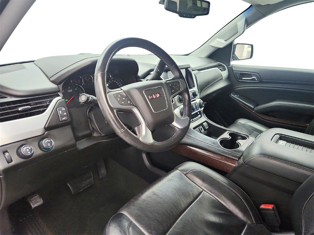 Used 2017 GMC Yukon XL SLT image 10