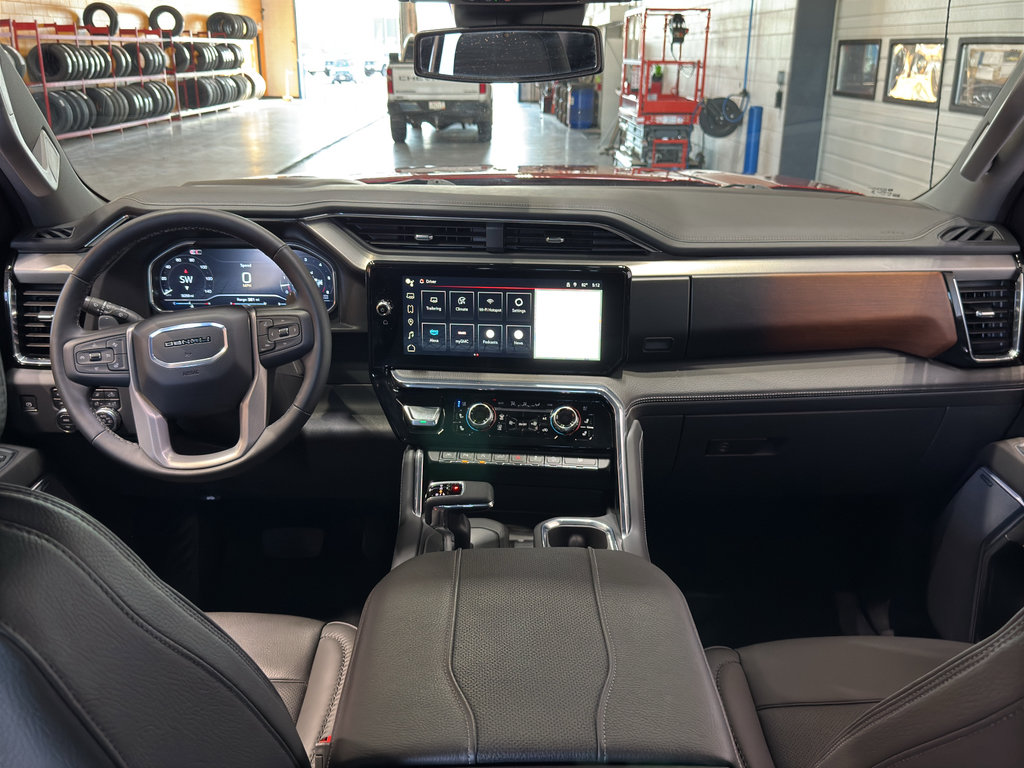 Used 2024 GMC Sierra 1500 Denali image 16
