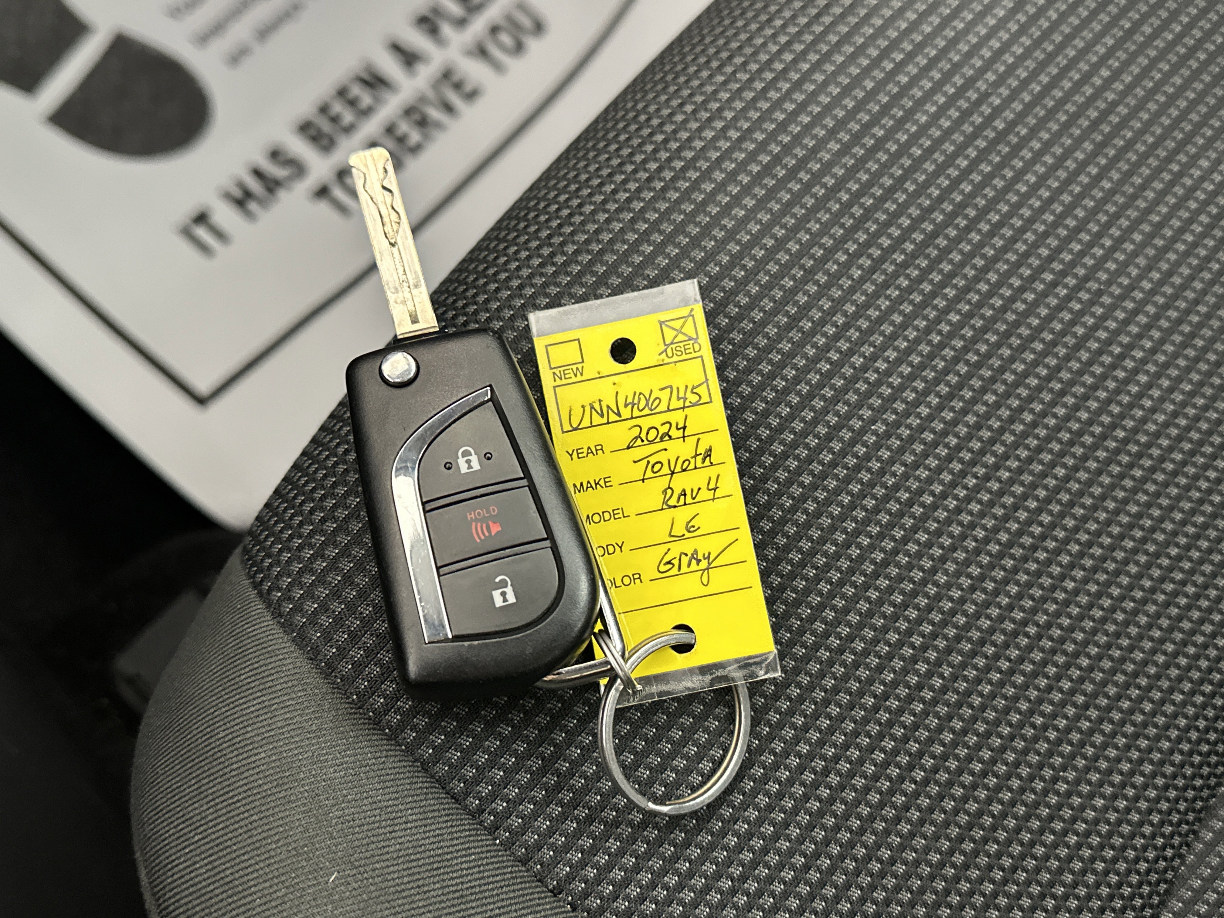 Used 2024 Toyota RAV4 LE image 30