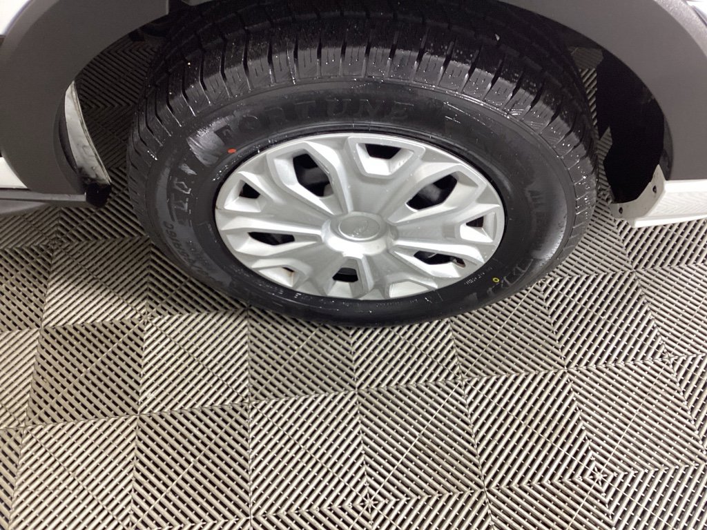 Used 2023 Ford Transit 350 XLT image 7