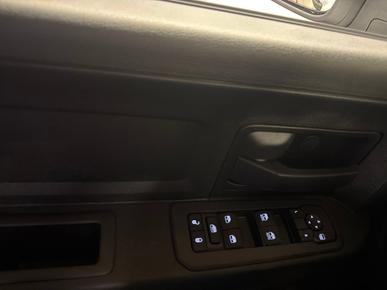 New 2026 RAM 3500 Tradesman AWD/4WD image 19