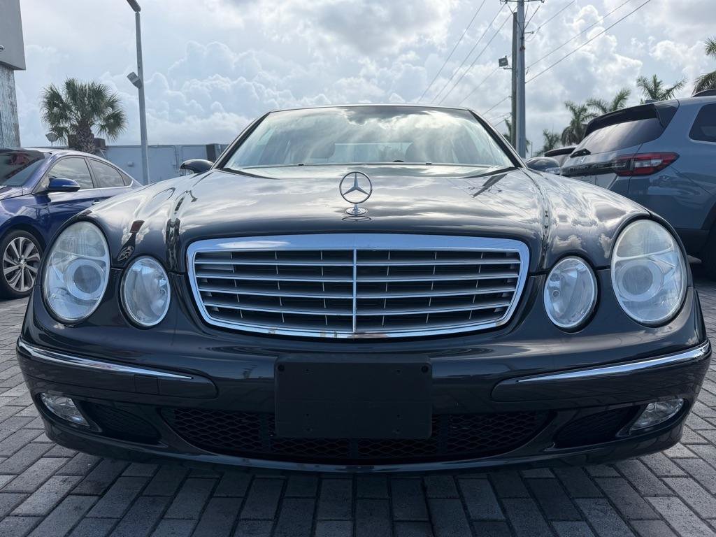 Used 2004 Mercedes-Benz E 320 Sedan image 2