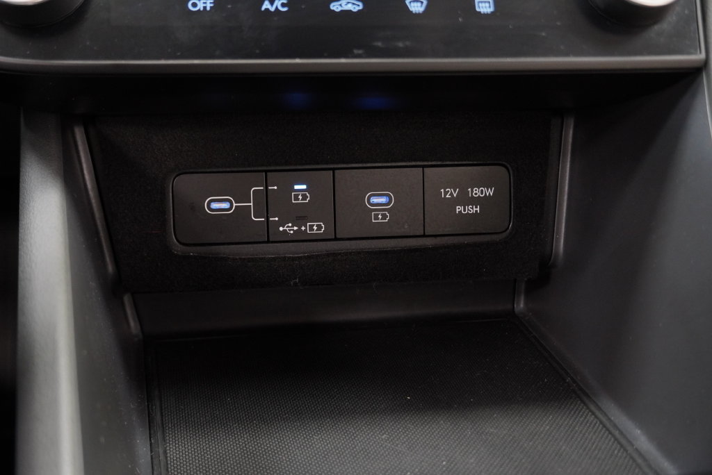 Used 2025 Hyundai Sonata SEL FWD image 29