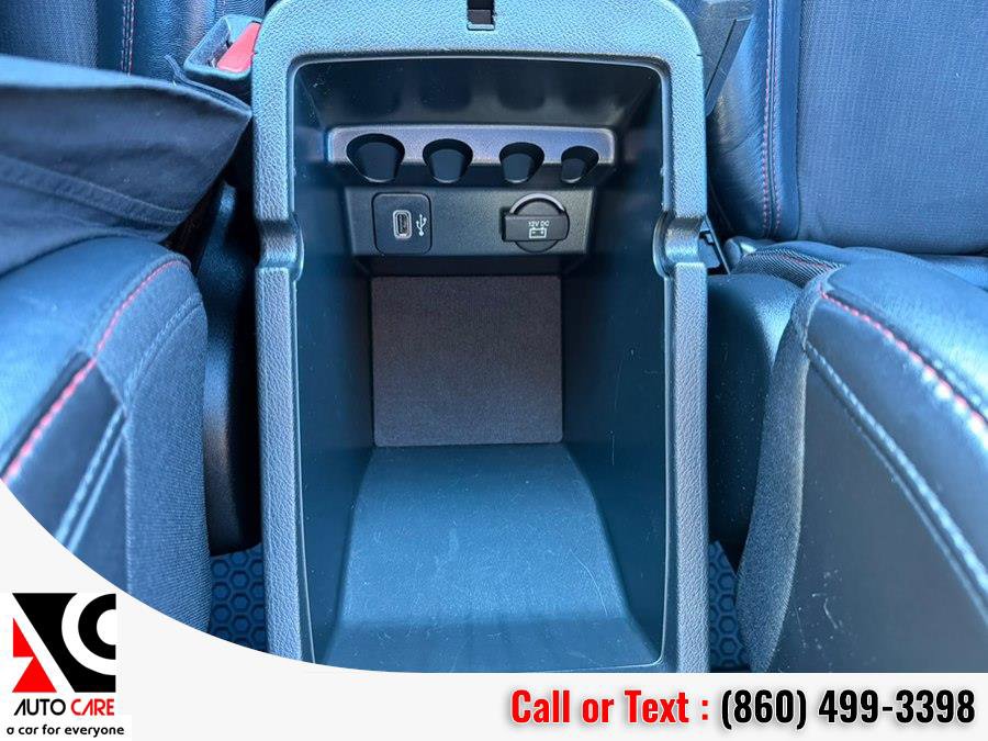 Used 2016 Jeep Cherokee Trailhawk w/ Comfort/Convenience Group AWD/4WD image 28