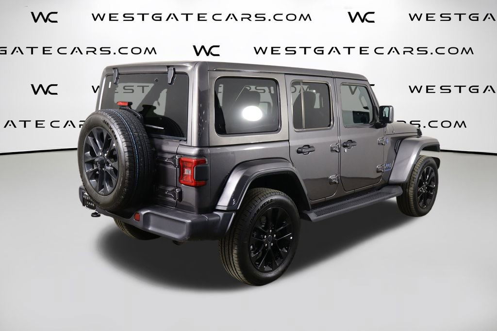 Used 2025 Jeep Wrangler Unlimited Sahara AWD/4WD image 50