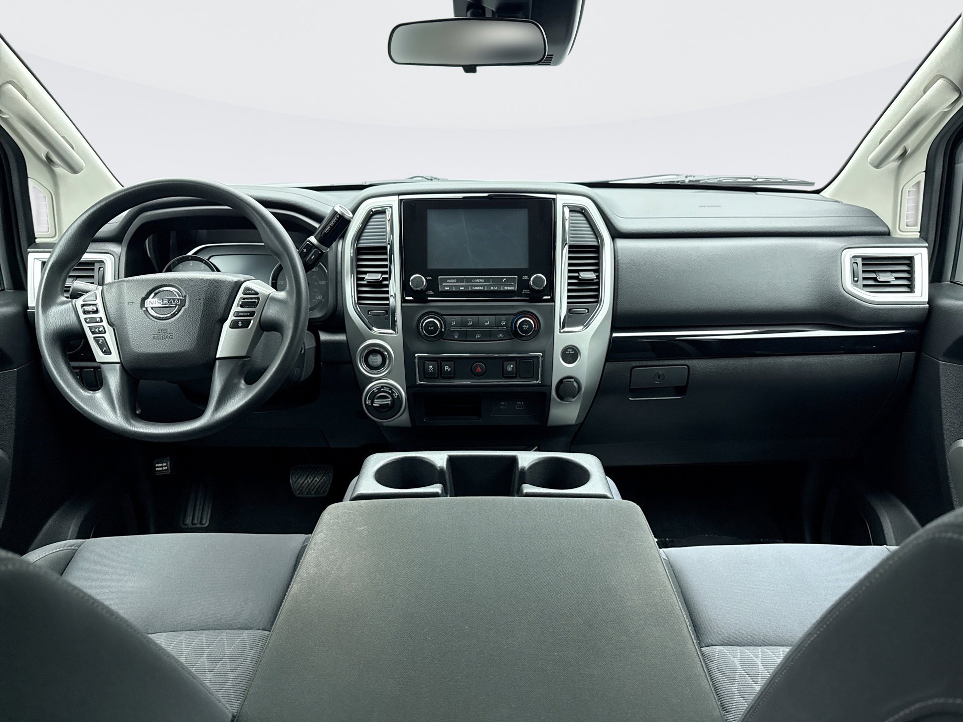 Used 2021 Nissan Titan SV w/ Accessory Utility Package image 14