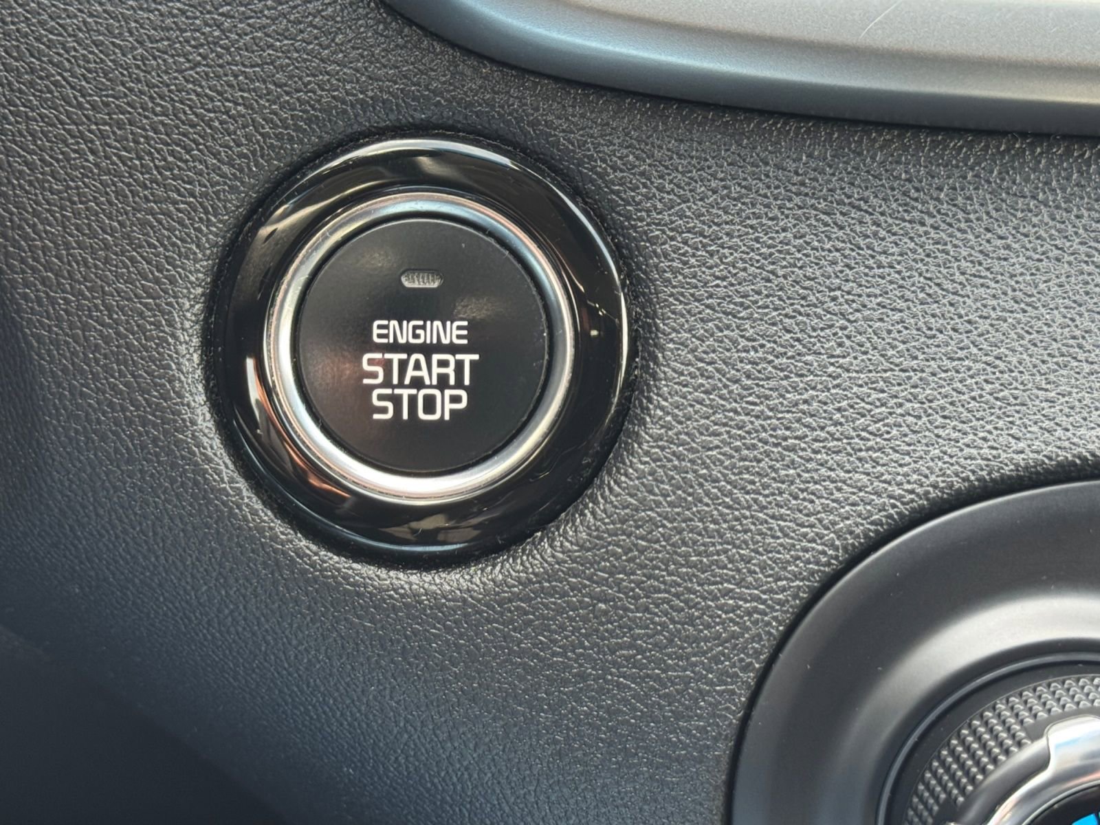 Used 2019 Kia Sorento SX AWD/4WD image 31