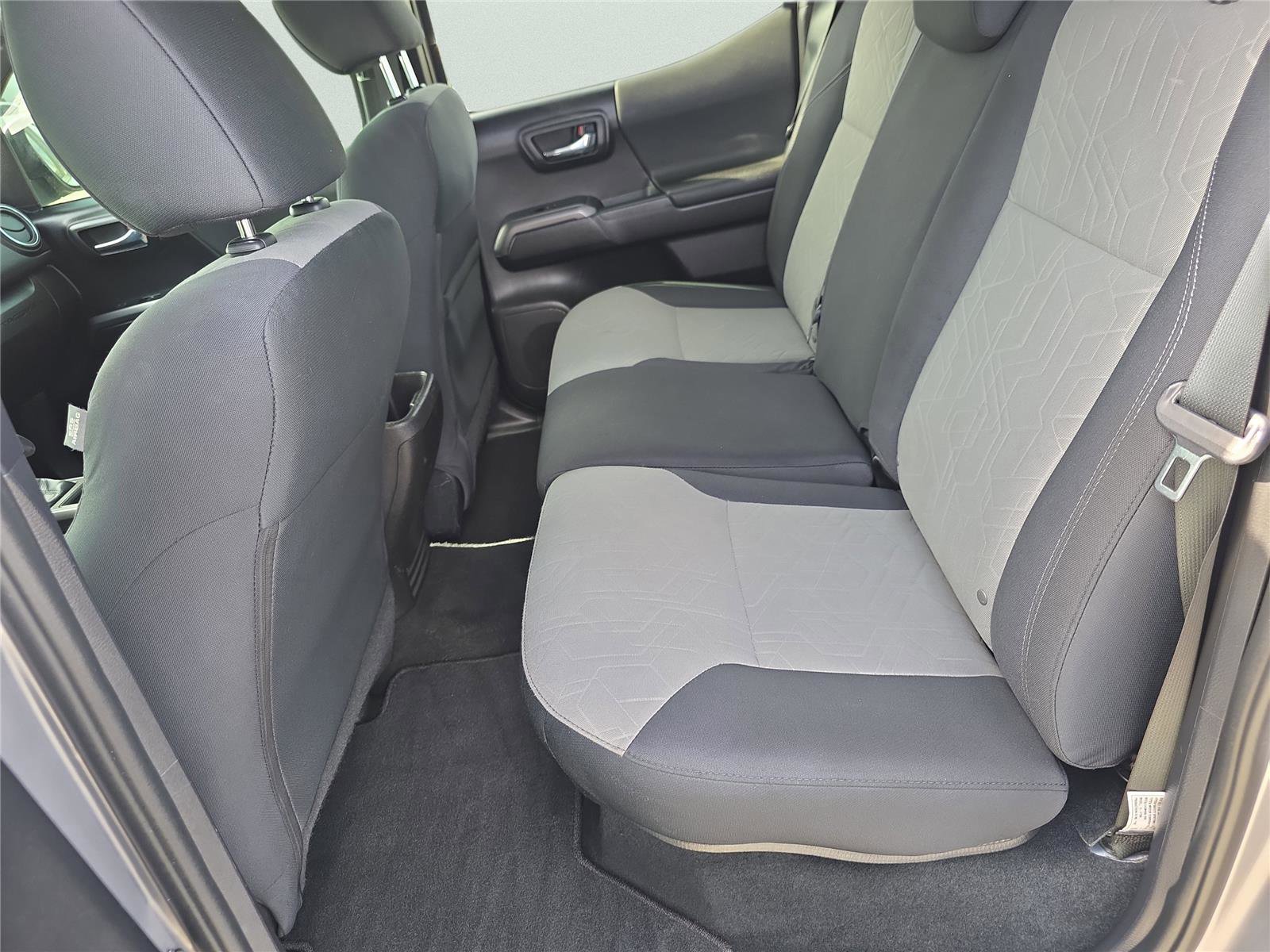 Used 2021 Toyota Tacoma TRD Sport image 31