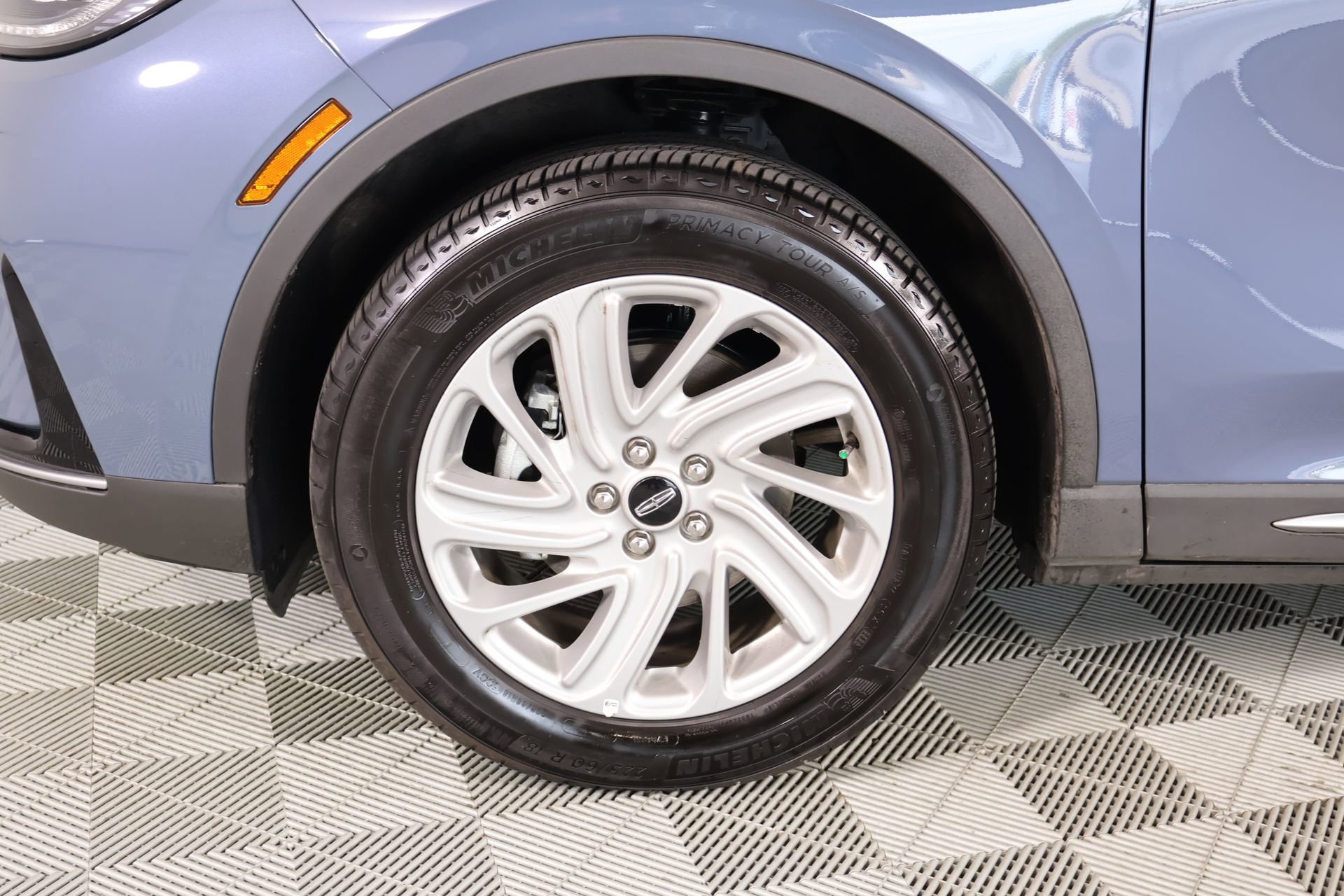 Used 2023 Lincoln Corsair FWD image 17