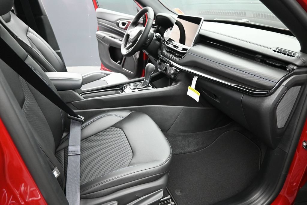 New 2026 Jeep Compass Latitude AWD/4WD image 23