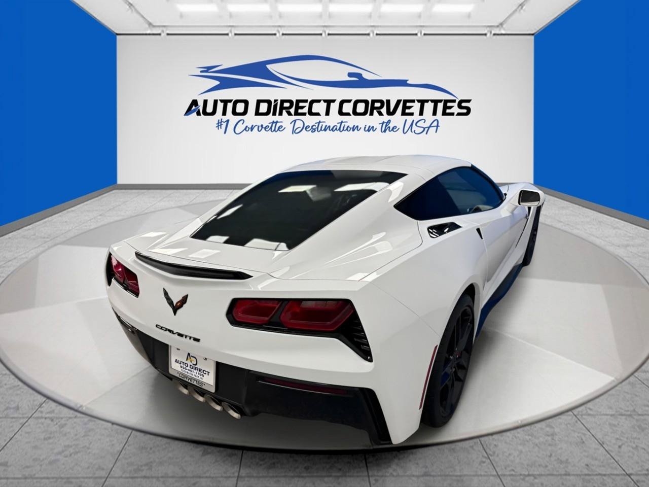 Used 2019 Chevrolet Corvette Stingray Coupe w/ 2LT Preferred Equipment Group RWD image 32