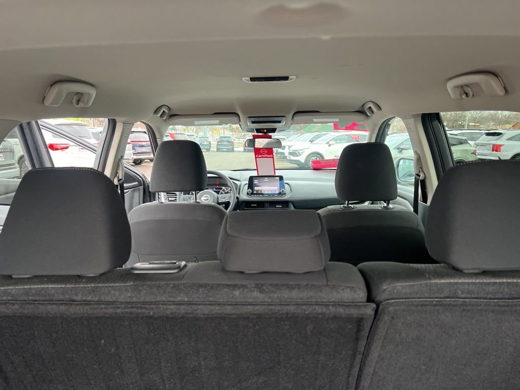 Certified 2024 Nissan Rogue SV image 13