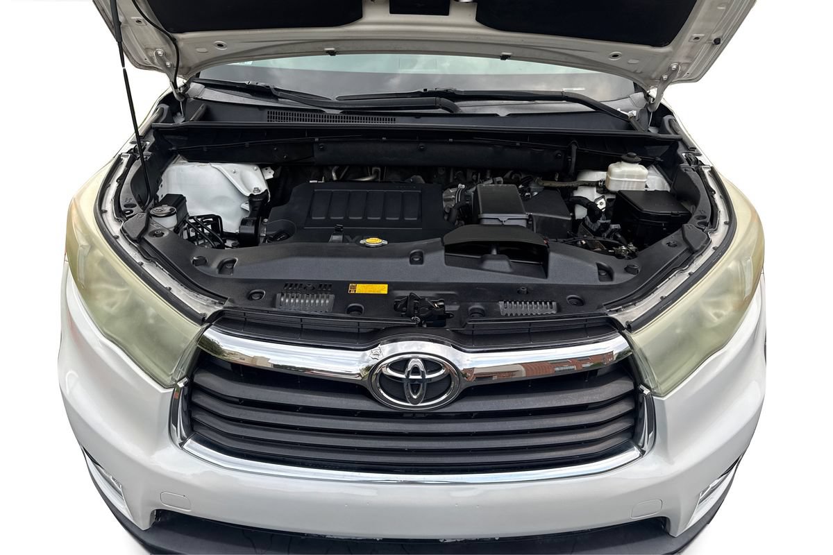 Used 2014 Toyota Highlander Limited FWD image 25