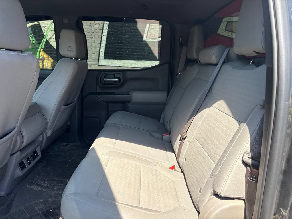 Used 2019 Chevrolet Silverado 1500 LT w/ All-Star Edition AWD/4WD image 23