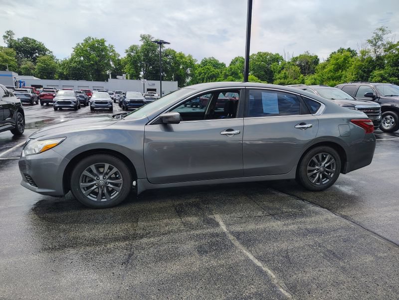 Used 2018 Nissan Altima 2.5 S w/ S Convenience Package FWD image 9