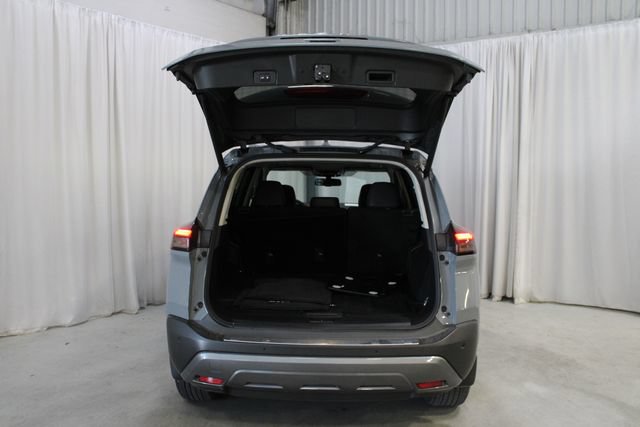 Used 2023 Nissan Rogue SL AWD/4WD image 34