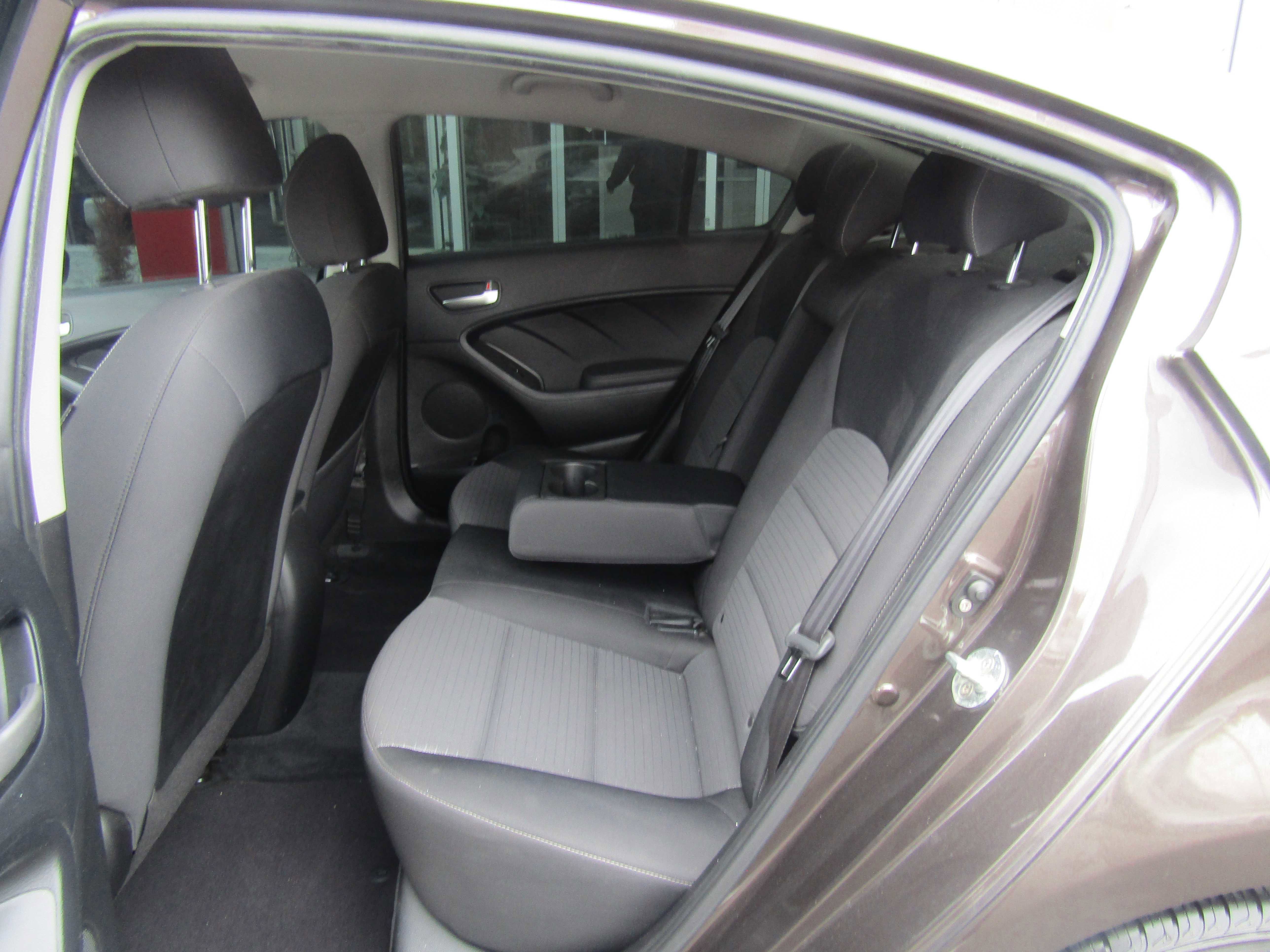 Used 2017 Kia Forte LX w/ LX Popular Package FWD image 11