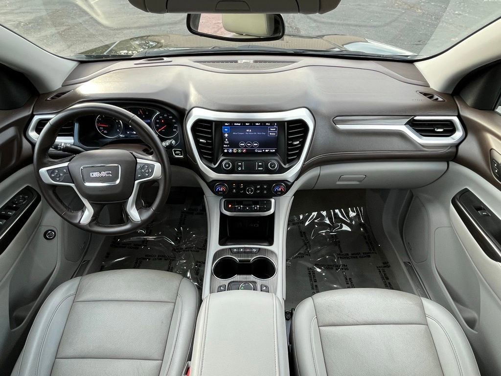 Certified 2023 GMC Acadia SLT image 11