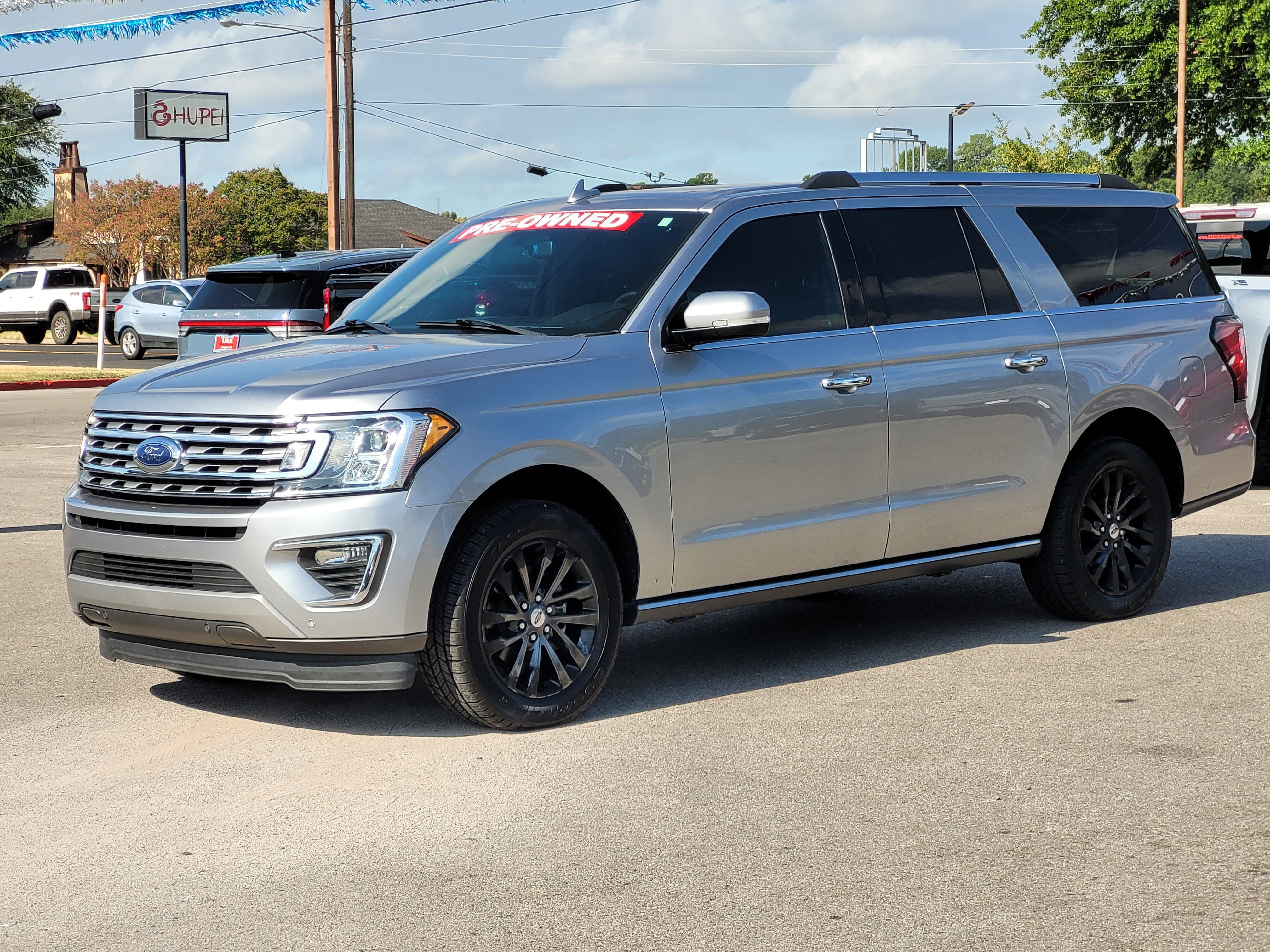 Used 2021 Ford Expedition Max Limited RWD image 3