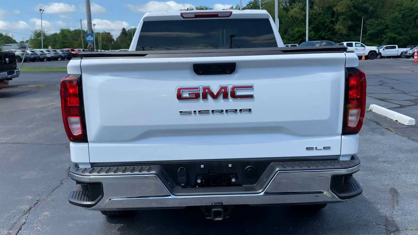 Certified 2024 GMC Sierra 1500 SLE AWD/4WD image 7