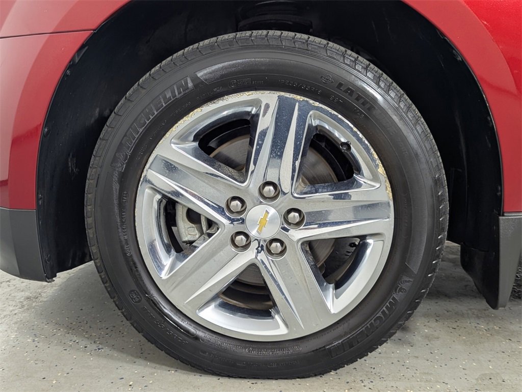 Used 2015 Chevrolet Equinox LTZ image 9