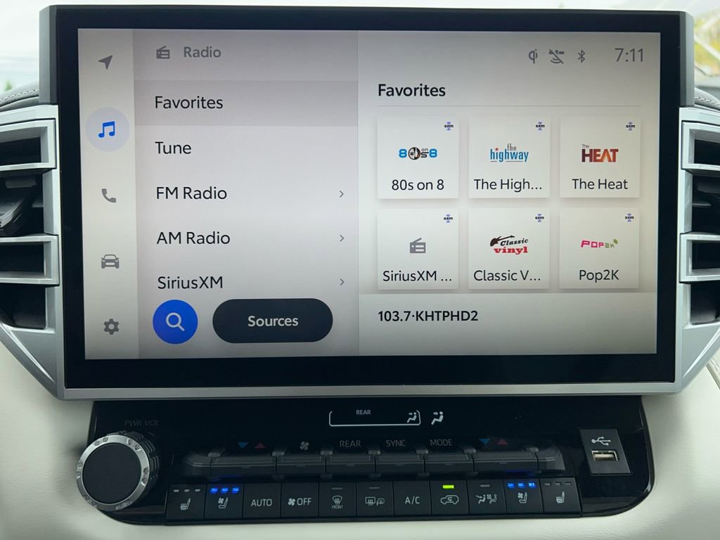 Used 2025 Toyota Sequoia Capstone image 36