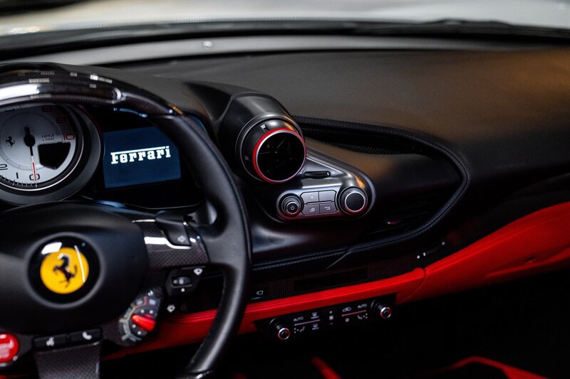 Used 2021 Ferrari F8 Tributo RWD image 17