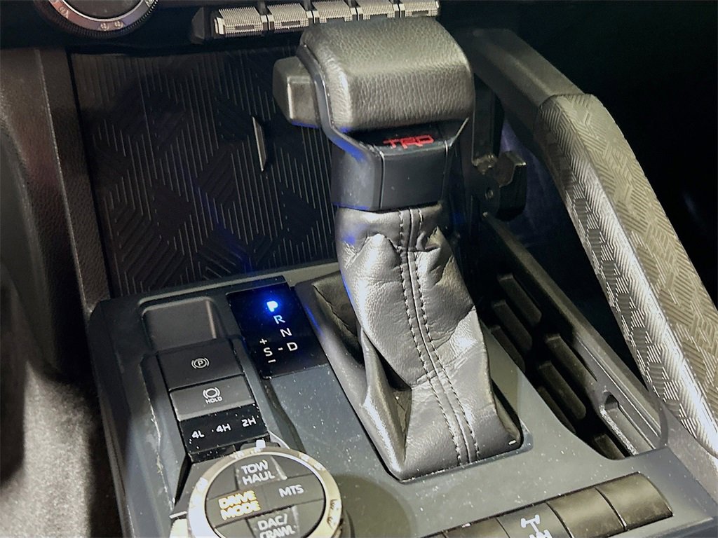 Used 2024 Toyota Tacoma TRD Off-Road image 14
