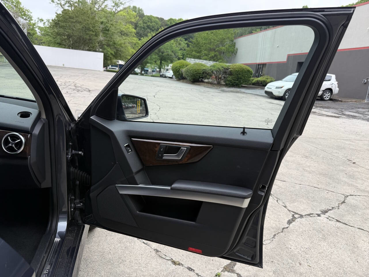 Used 2015 Mercedes-Benz GLK 350 4MATIC image 31