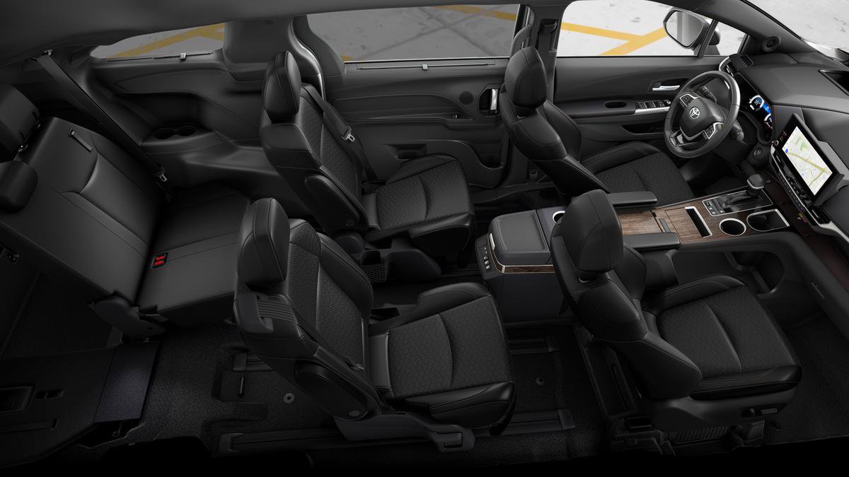 New 2026 Toyota Sienna Platinum AWD/4WD image 4
