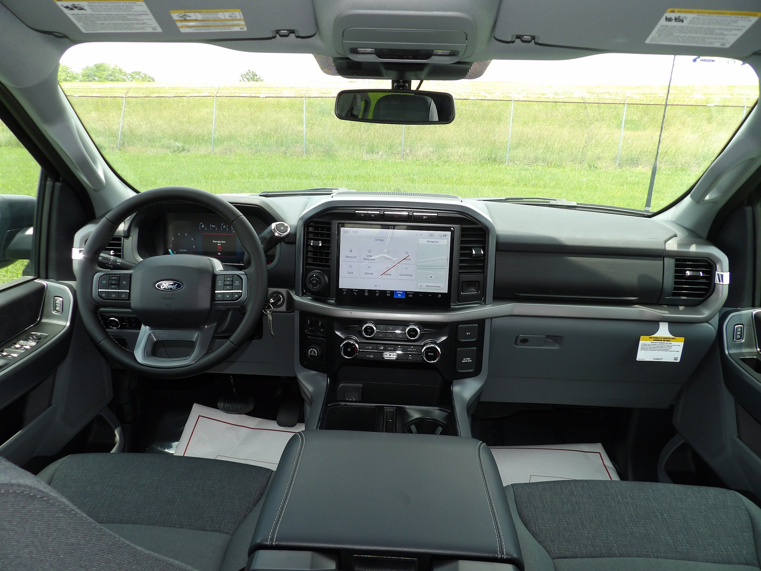 New 2024 Ford F150 XLT w/ Mobile Office Package RWD image 12