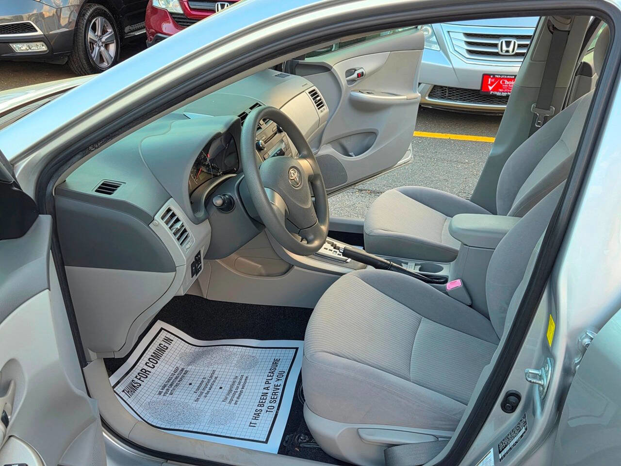 Used 2010 Toyota Corolla LE FWD image 7