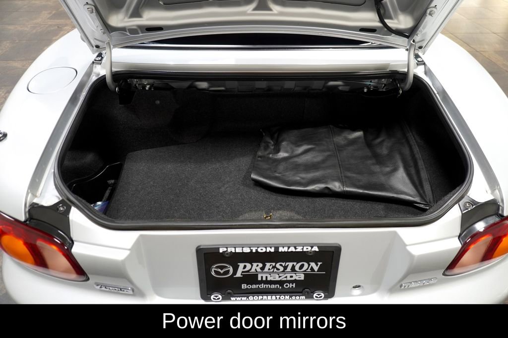 Used 2000 MAZDA MX-5 Miata image 8