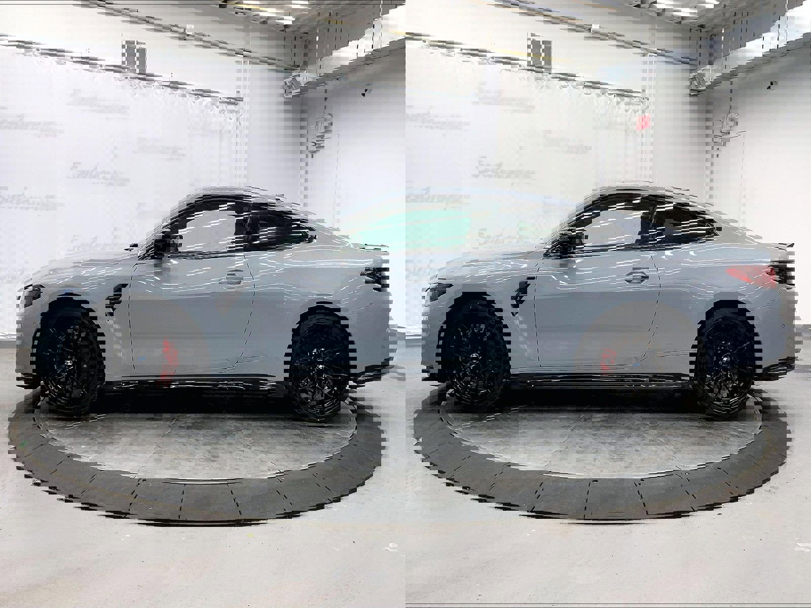 Used 2025 BMW M4 xDrive Competition w/ Executive Package image 2