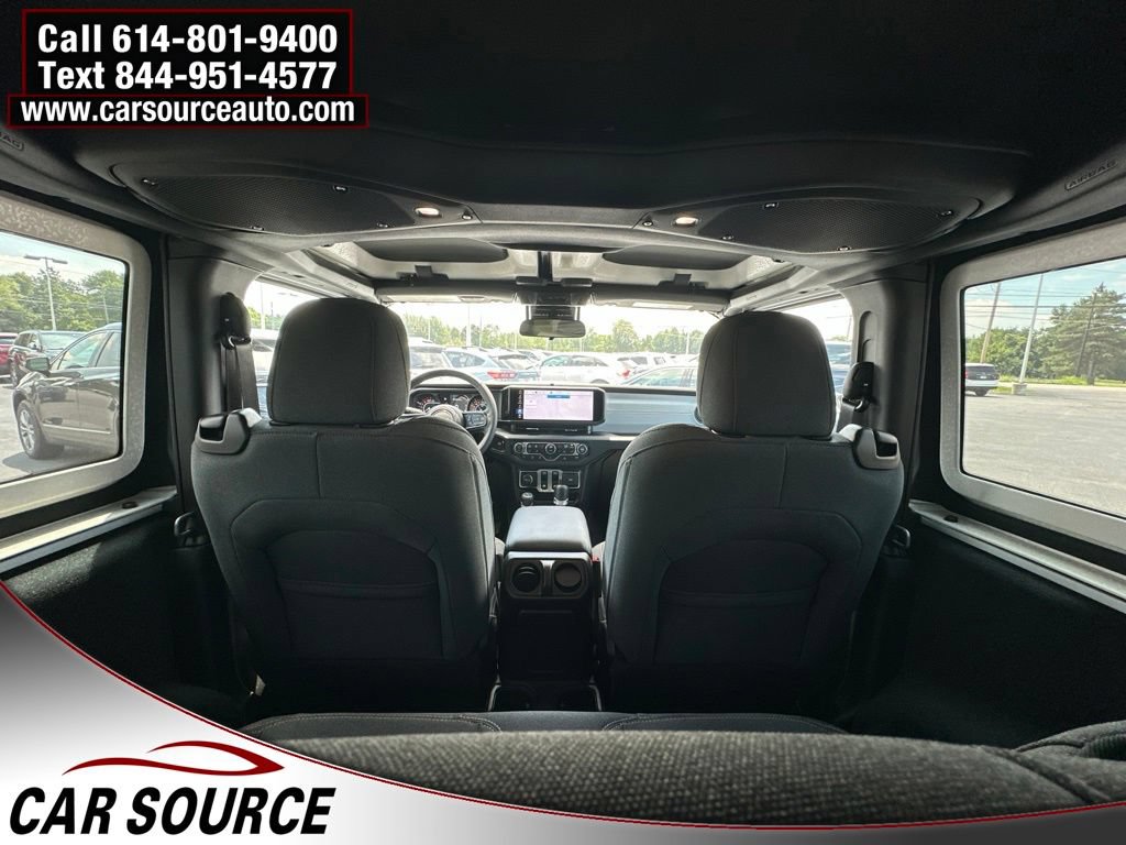 Used 2024 Jeep Wrangler Sport AWD/4WD image 20