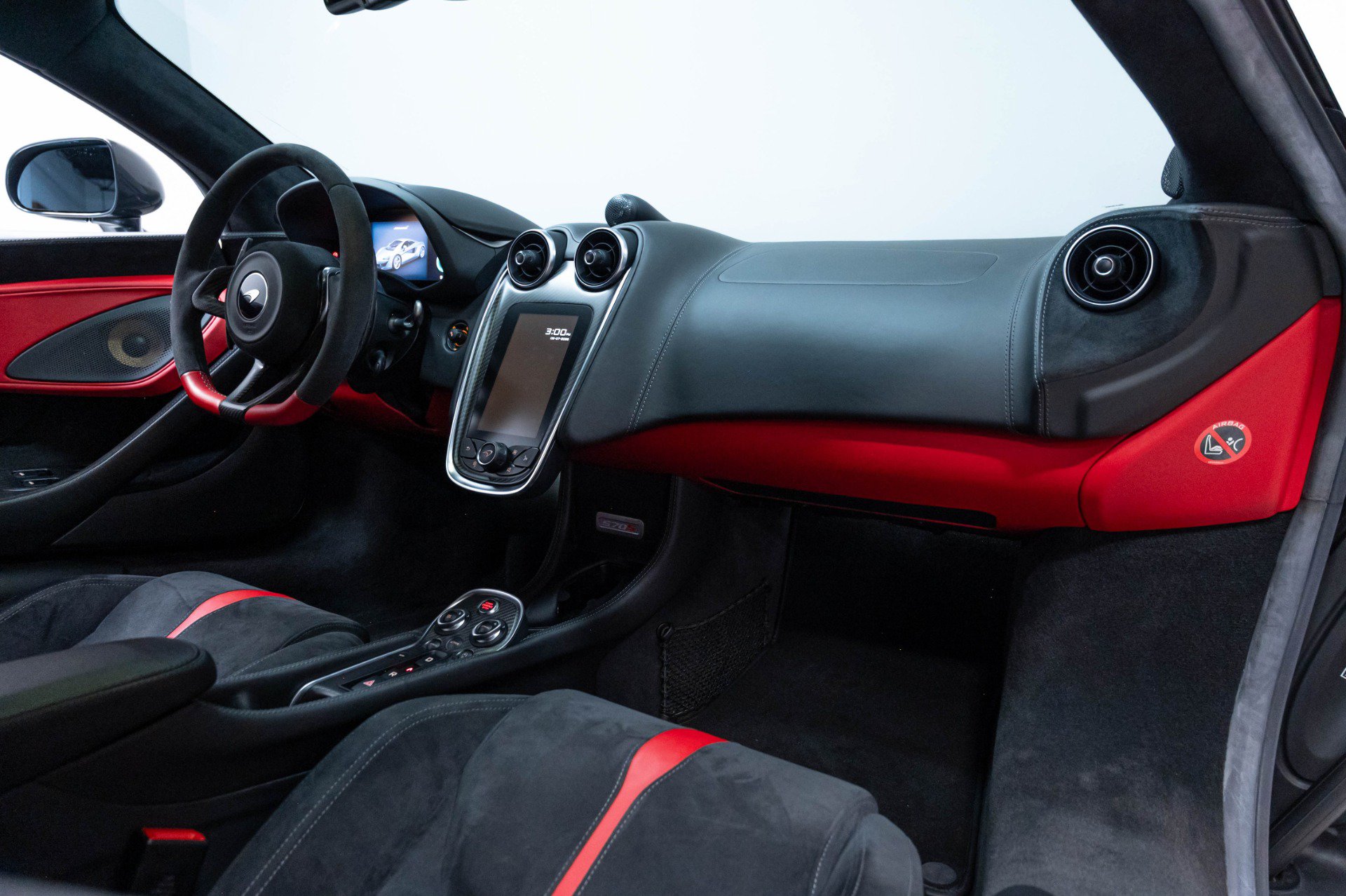 Used 2019 McLaren 570S Coupe RWD image 35