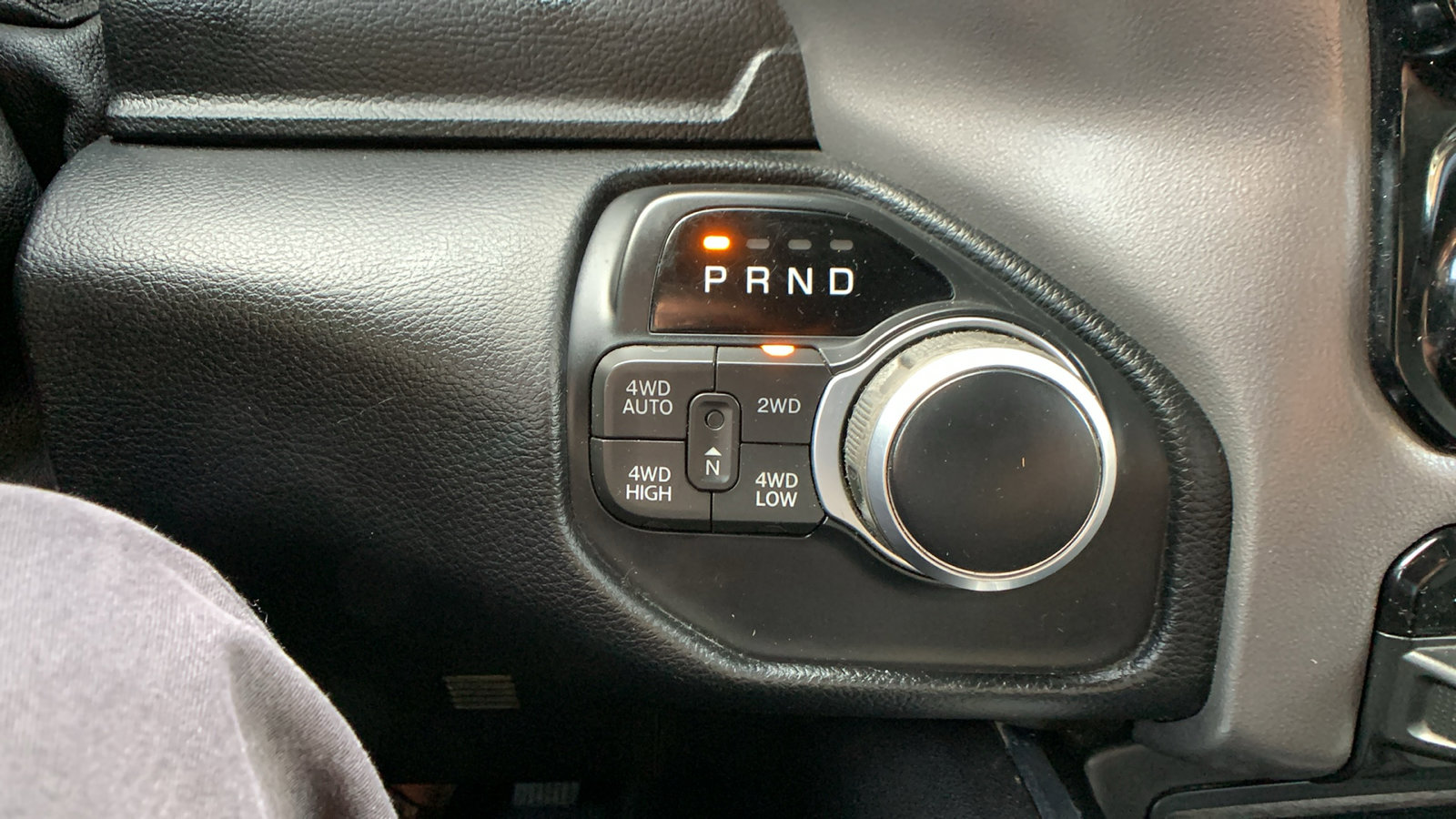 Used 2019 RAM 1500 Big Horn AWD/4WD image 13