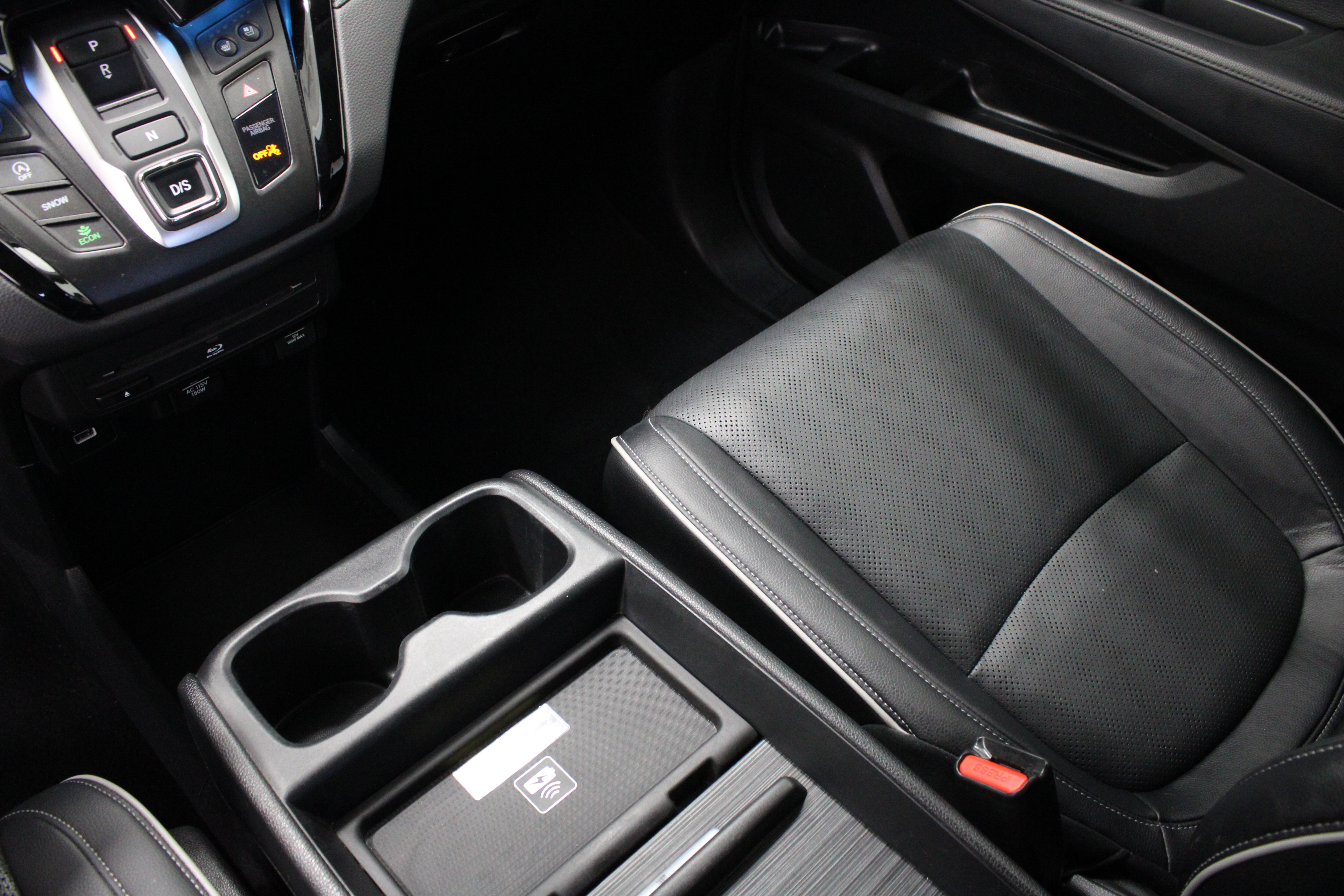 Used 2022 Honda Odyssey Elite image 17