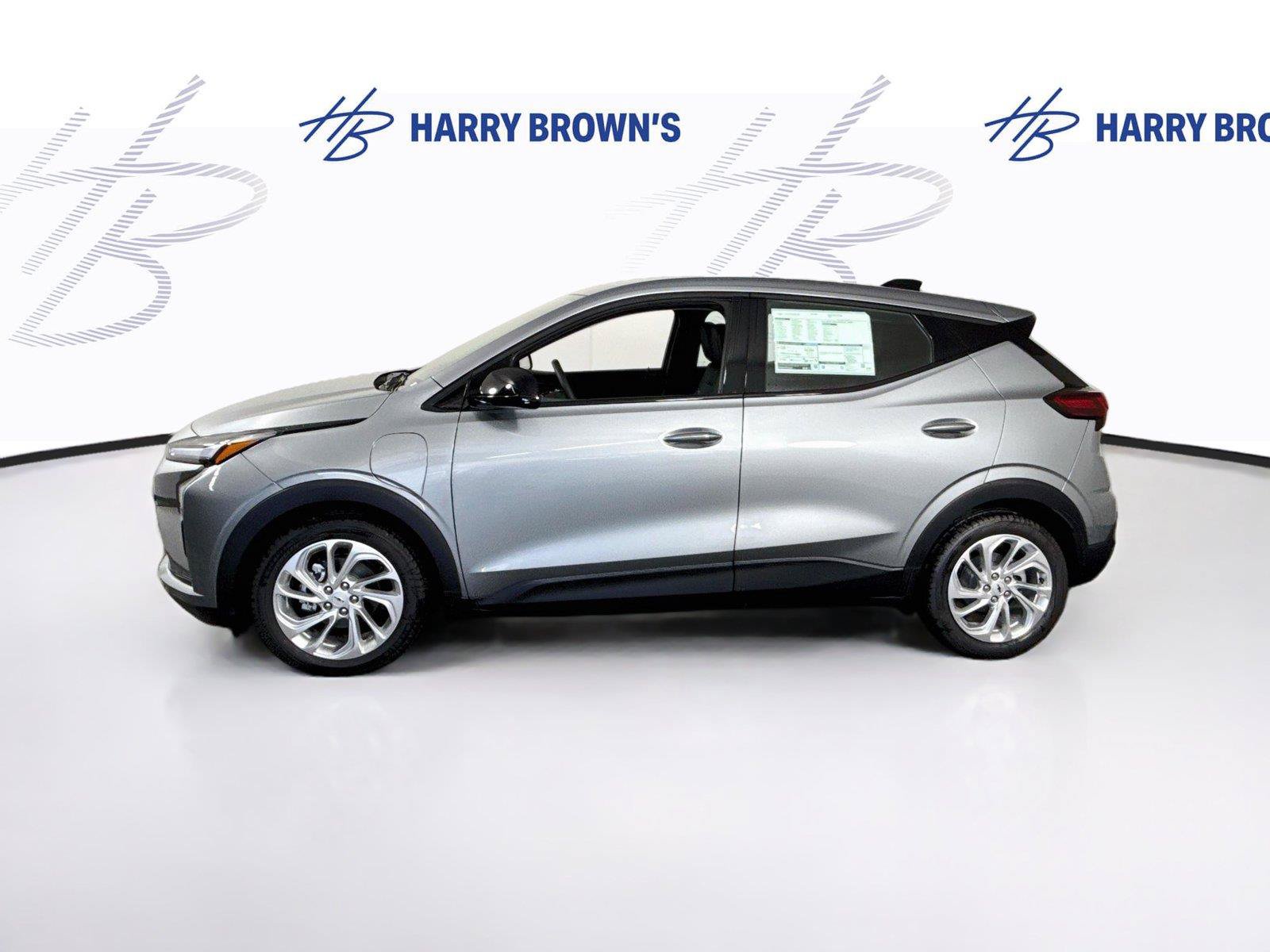 New 2027 Chevrolet Bolt LT w/ Comfort Package FWD image 27