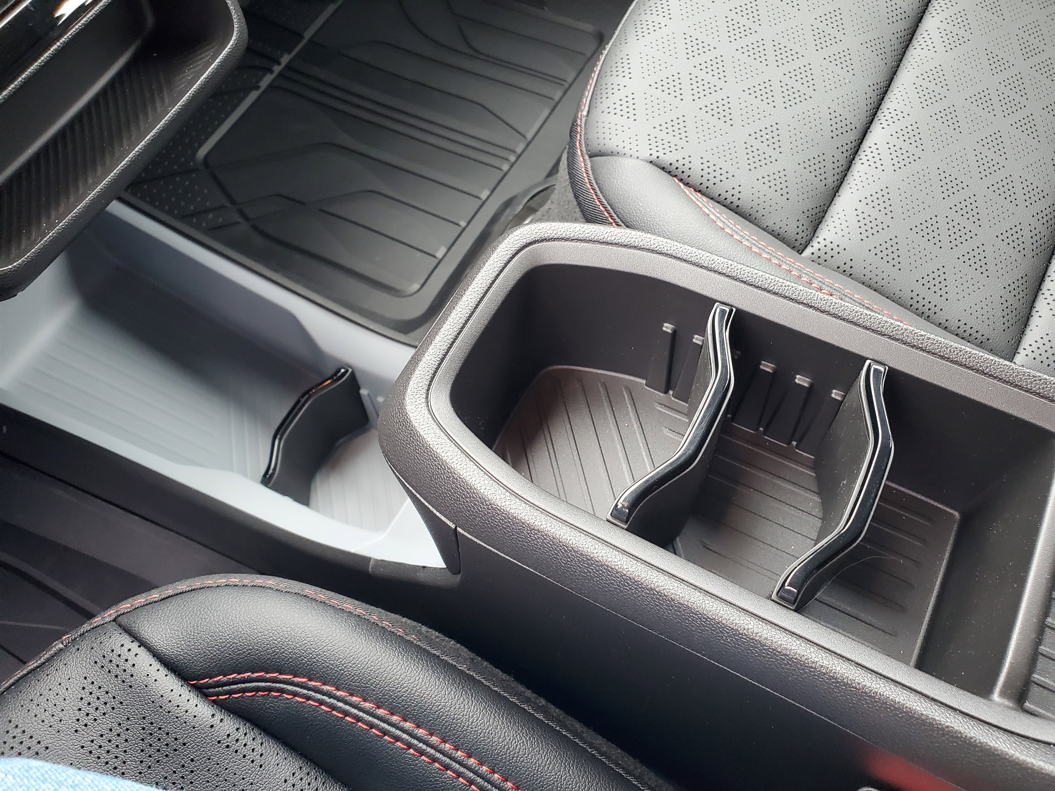 New 2027 Chevrolet Bolt RS w/ LPO, All-Weather Package FWD image 23