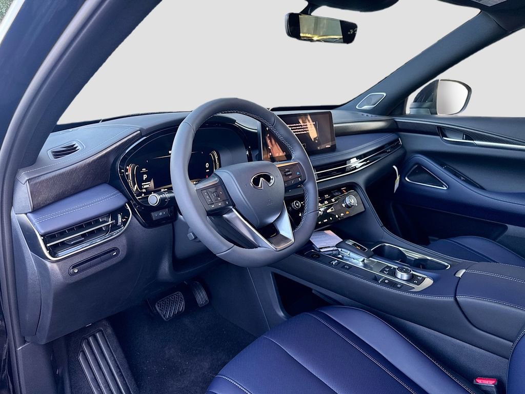 Used 2026 INFINITI QX60 Sport w/ Dark Cargo Package image 10